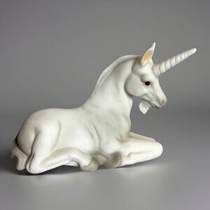 Vintage 80s HARVEY KNOX Collection 5.5" White Unicorn Fantasy Figurine Japan